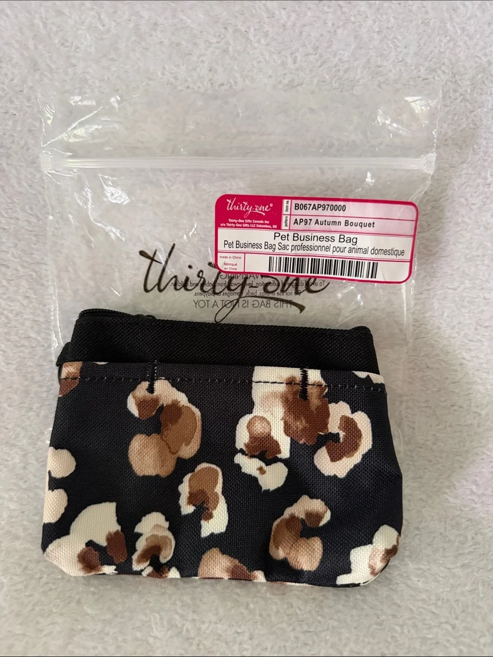 NWT thirty-one Black Autumn Bouquet Pet Business Bag